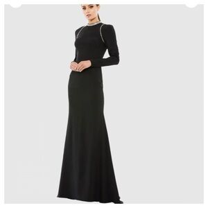 NWT Mac Duggal Rhinestone High Neck Gown Size 16 Style 26612
